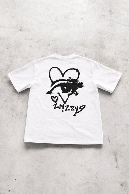Wizzy "Heart Eye" Tee