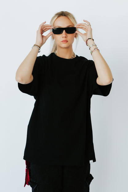Wizzy "Heart Eye" Tee